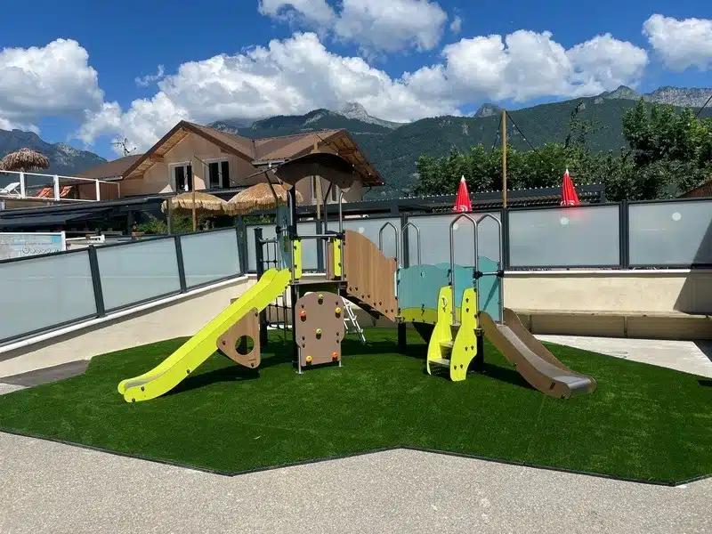 Dalle gazon synthétique sur dalle amortissante - Musculation - Crossfit - Aire de jeu - - Photo 1